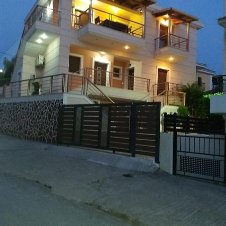 Casa Loutsiano Apartment Sívota Екстериор снимка