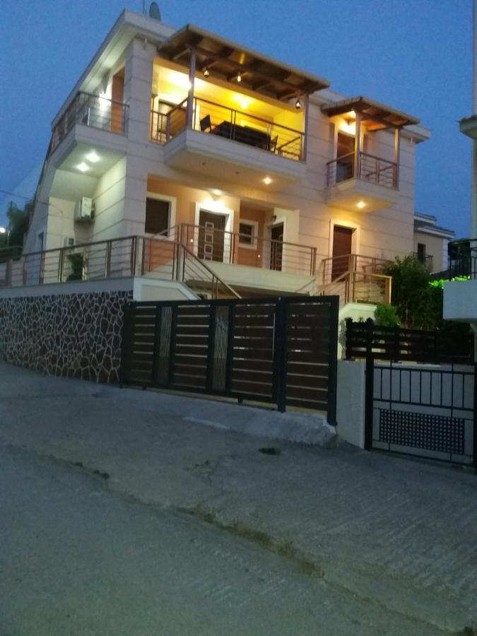 Casa Loutsiano Apartment Sívota Екстериор снимка
